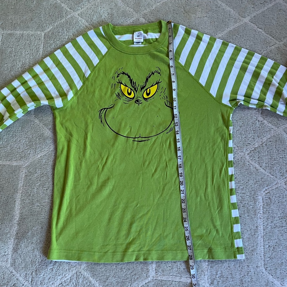 Hanna Andersson Dr. Seuss Grinch PJ Top - Picture 10 of 12